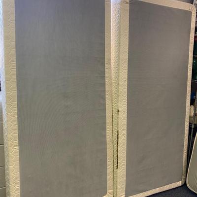 King size Mattress and box Springs