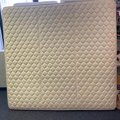 King size Mattress and box Springs