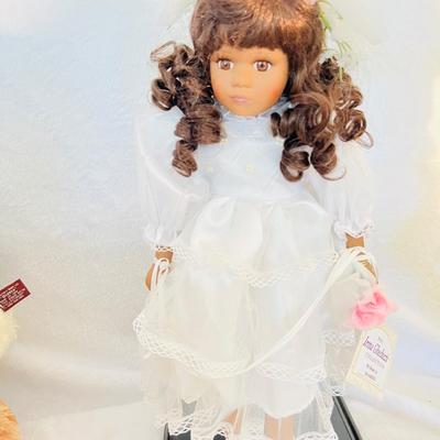American Classic Porcelain Bride Dolls  (B3-JM)