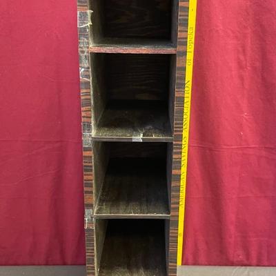 25â€ shelf