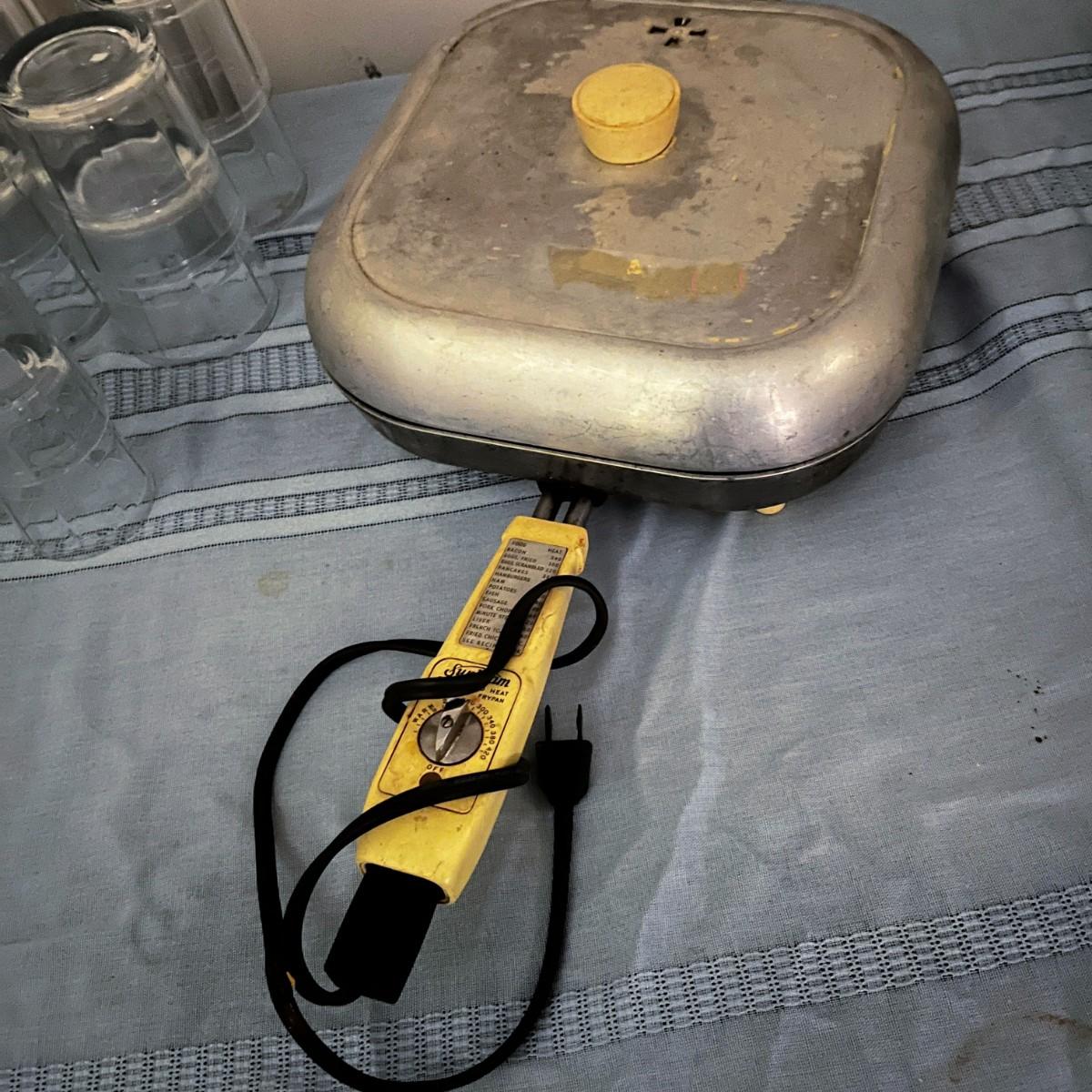 Vintage sunbeam electric skillet estatesales