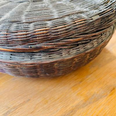 Sewing Basket with shells