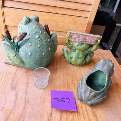 Frog Decor