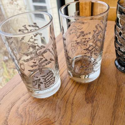 Lot of Glassware