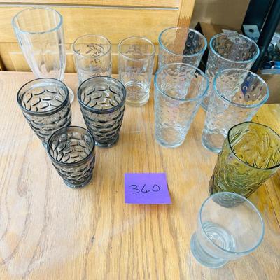Lot of Glassware