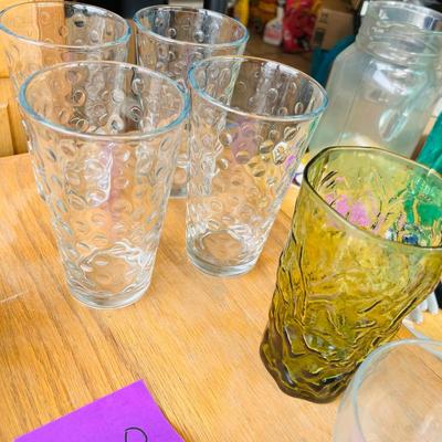 Lot of Glassware