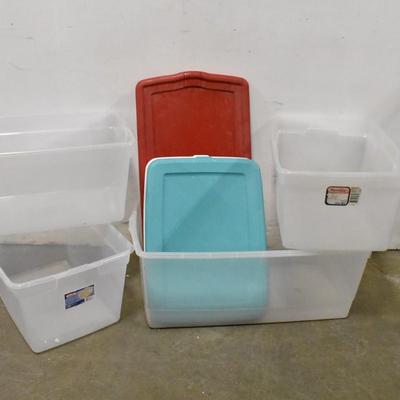 4 Plastic Totes, With Lids, Clear