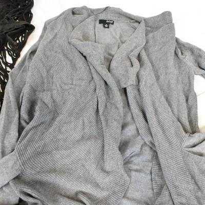5 pc Sweaters and Cloths, Women's L/XL, LulaRoa, Cozy