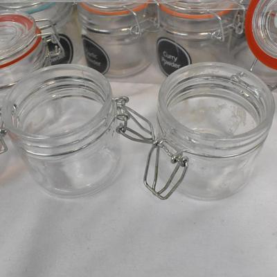 11 Spice Jars with Locking Lids