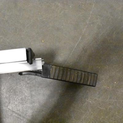 Louisville Ladder, 16' Aluminum Extension, 225 lb Load, Top Grip Bent