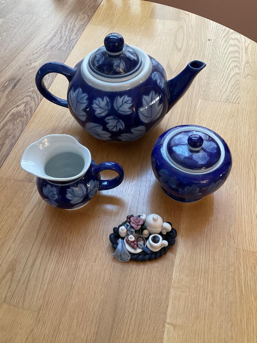 Blue tea set