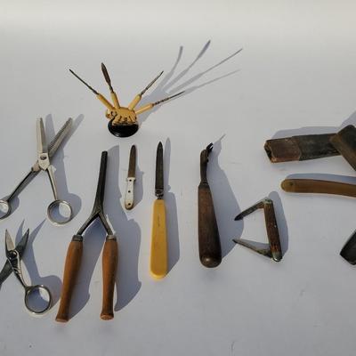 Lot of Antique Grooming Implements
