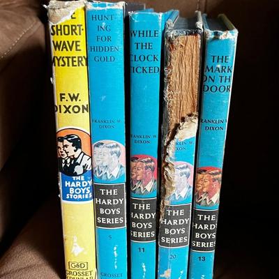 Collectable Vintage Hardy Boys Books