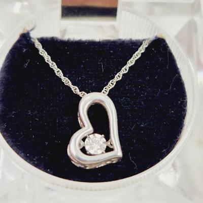 925 SILVER 2 CT CUBIC ZIRCONIA NECKLACE W/ HEART PENDANT