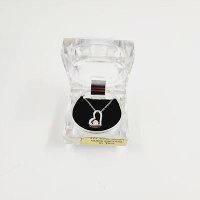 925 SILVER 2 CT CUBIC ZIRCONIA NECKLACE W/ HEART PENDANT