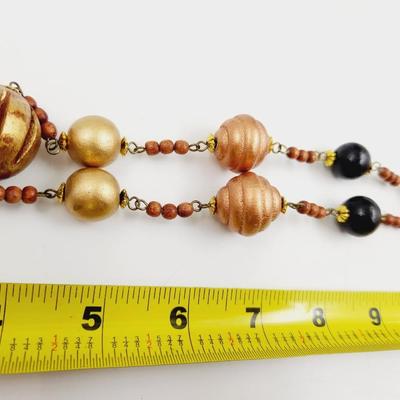 ECLECTIC WOOD & HAND PAINTED NECKLACE