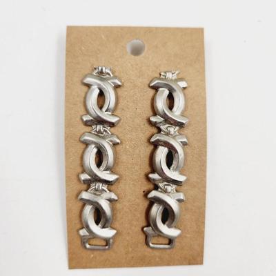 VINTAGE SILVER TONED DESIGNED LONG EARRINGS