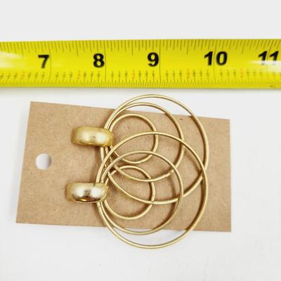 VINTAGE GOLD TONED TRIPLE HOOP EARRINGS