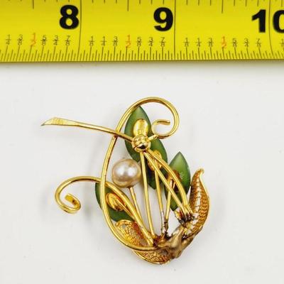 VINTAGE GOLD TONED JADE BOUQUET BROOCH