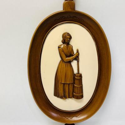 Syroco Wall Plaque Pioneer Pilgrim Woman