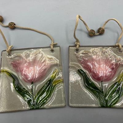 Pair of Painted Glass Tulip Wall Window Hanging Art Plaques New in Box