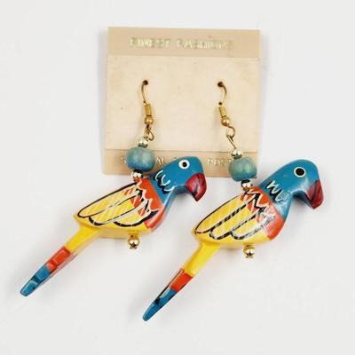VINTAGE WOODEN HAND PAINTED PARROT EARRINGS