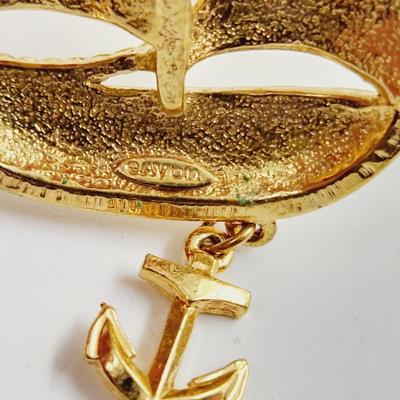 VINTAGE AVON GOLD TONED SAIL BOAT BROOCH