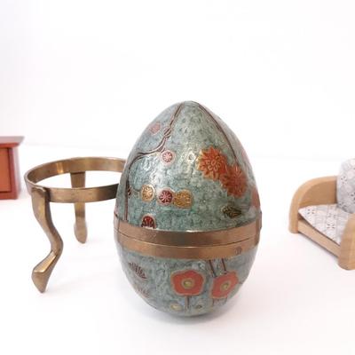 Vintage Brass Nesting Egg - India