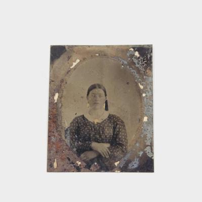 1800S TIN TYPE WOMAN PORTRAIT PICTURE