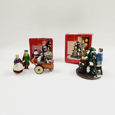 CHRISTMAS ST NICHOLAS SQUARE FIGURINE DECORATIONS