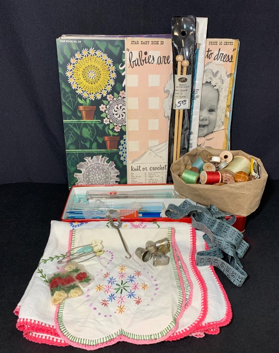 LOT 25R Craft/Crochet/Knitting Needles, Wooden Thread Spools