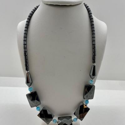 LOT 47: Hematite & Turquoise Choker Style Necklace
