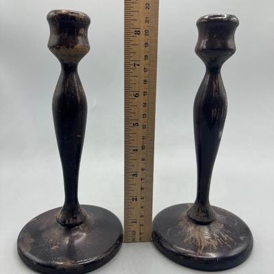Pair of Retro Wooden Rustic Simple Candlestick Holders