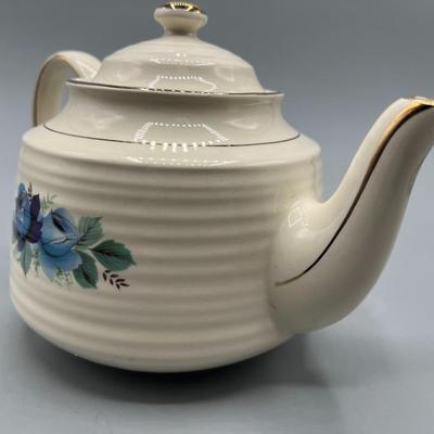 Vintage Ribbed Ceramic Blue Roses Tea Pot