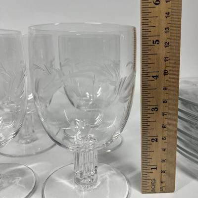 Mixed Lot of Vintage Clear Glass Drinkware and Plates