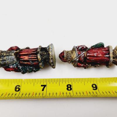 HEAVY CAST IRON SANTAS & SLEIGH CHRISTMAS COLLECTABLES