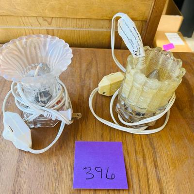 2 glass night lights