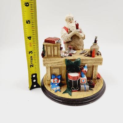 THE ROCKWELL HEIRLOOM OF SANTA COLLECTION - SANTAS WORK SHOP