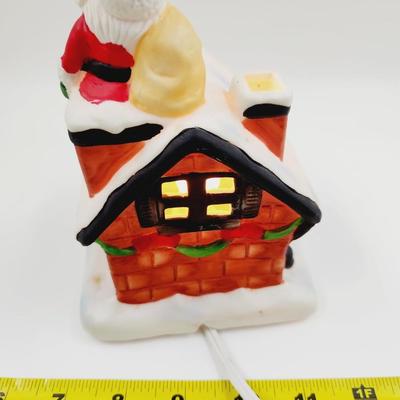 VINTAGE CERAMIC CHRISTMAS SANTA IN THE CHIMNEY LIGHT HOUSE