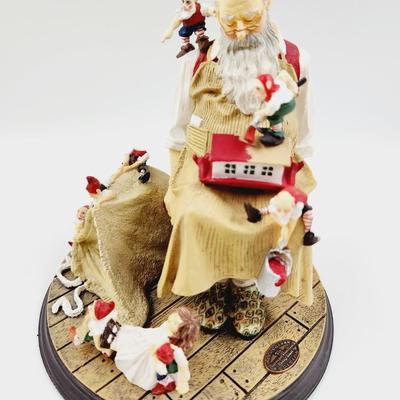 THE ROCKWELL HEIRLOOM SANTA - SANTAS HELPERS (READ DESCRIPTION)