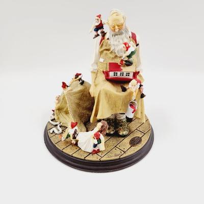 THE ROCKWELL HEIRLOOM SANTA - SANTAS HELPERS (READ DESCRIPTION)