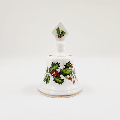 VINTAGE COUNTESS BONE CHINA CHRISTMAS BELL