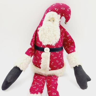 CRAFTY STUFFED SHELF SANTA