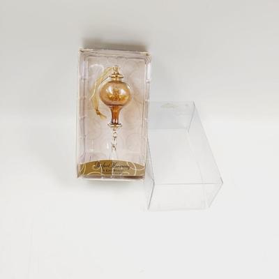 HALLMARK PERFECT HARMONY ETCHED GLASS "A KIND WORLD" ORNAMENT