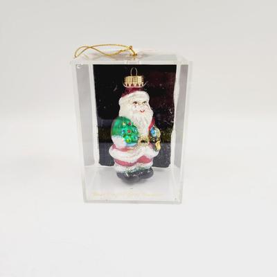 DESIGNER STUDIO HAND CRAFTED GLASS SANTA ORNAMENT