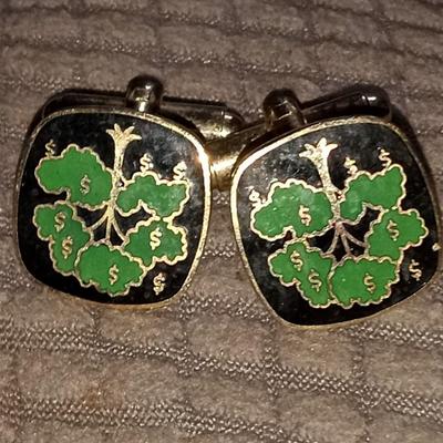 Vintage Money Tree Gold and Green Cufflinks
