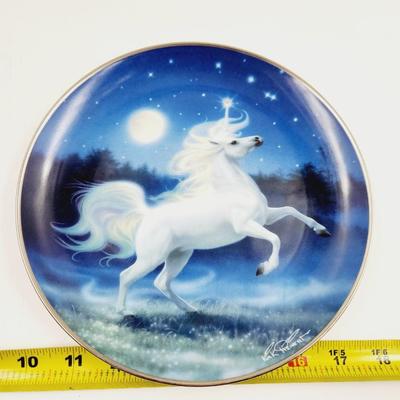 FRANKLIN MINT HEIRLOOM THE DIAMOND UNICORN COLLECTABLE PLATE