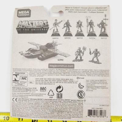 MASTERS OF THE UNIVERSE PRO BUILDER HE-MAN VS BEAST MAN TOY COLLECTABLE