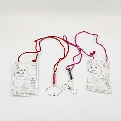 FUN BUBBLE WAND PENDANT BUNDLE