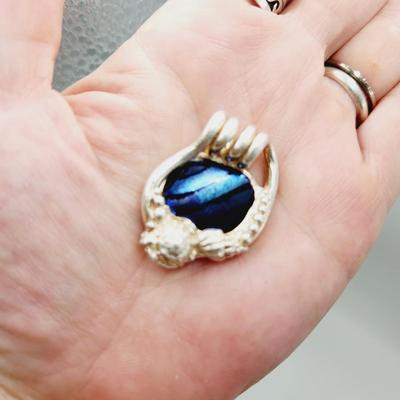BEAUTIFUL HAND CRAFTED STERLING SILVER W/ DESIGNER GLASS PENDANT